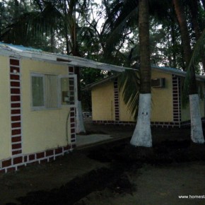 Hotel in Dapoli, Resort/Homestay in Murud Beach -Garambi Niwas....Beach Resort.. Murud-Harnai Beach Hotel